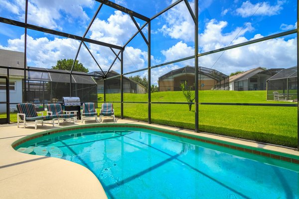 Réparation d’abri piscine : solutions rapides et efficaces